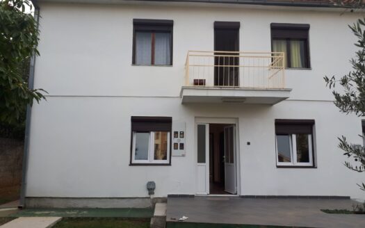 House for sale, Stari Aerodrom