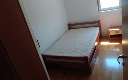 One bedroom apartment for rent, Blok 9, Podgorica