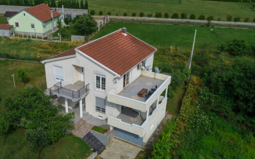 House for rent and sale, Grbe, Spuž