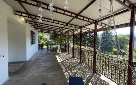 House for rent and sale, Cetinje