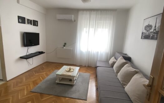 Garsonjera za izdavanje, Blok 9, Podgorica