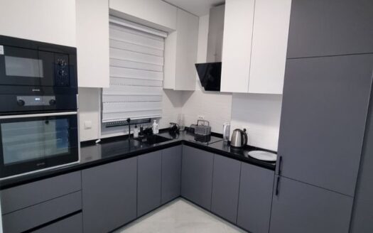 Trosoban stan na prodaju, Rozino, Budva