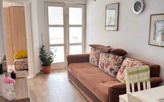 Jednosoban stan za izdavanje, Budva