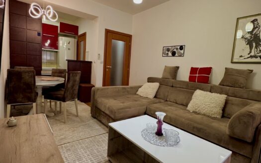 Dvosoban stan za izdavanje, Krivi most, Podgorica