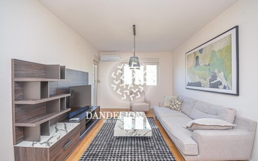 The Cloud-Kissed Apartment, Central Point, Podgorica