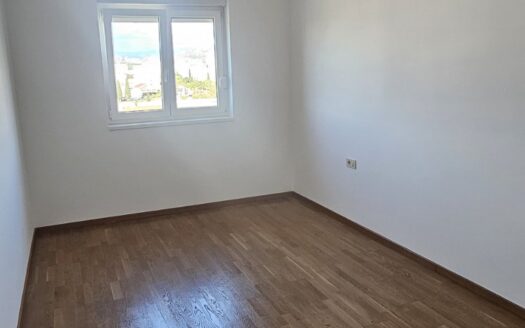 Dvosoban stan za izdavanje, Zabjelo, Podgorica