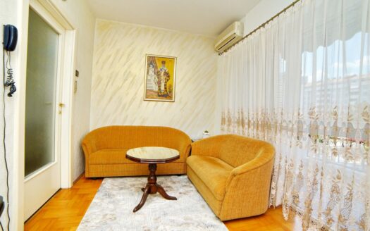 Jednosoban stan za izdavanje, Preko Morače, Podgorica