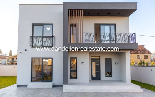 Kuća na prodaju, Gornja Gorica, Podgorica