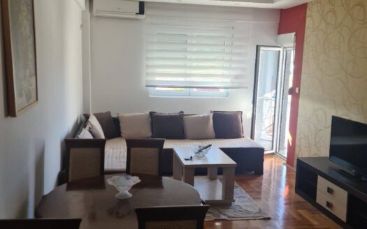 Jednosoban stan za izdavanje, Stari Aerodrom, Podgorica