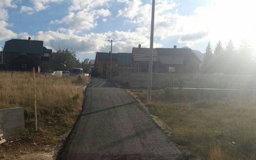 Land for sale, Žabljak