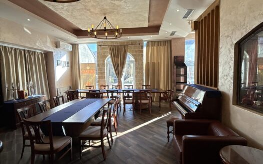 Restaurant for sale, Rijeka Crnojevića