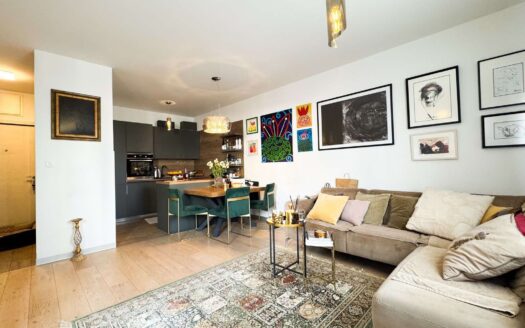 Dvosoban stan na prodaju, Dalmatinska, Podgorica