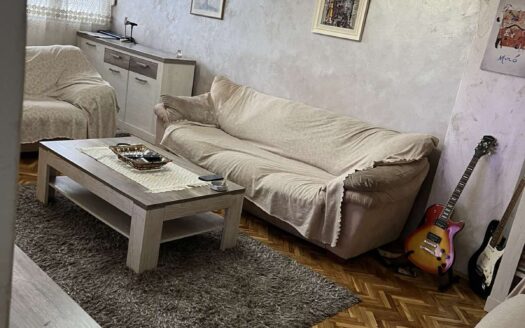 Three bedroom apartment for rent, Pejton, Podgorica