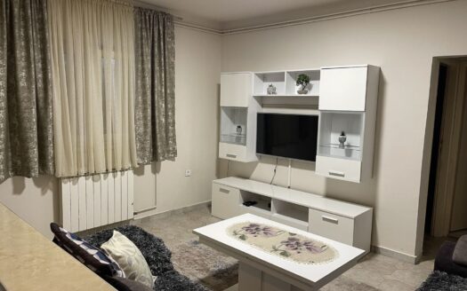 Dvosoban stan za izdavanje, Zelenika, Podgorica