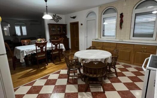 House for rent and sale, Zlatica, Podgorica