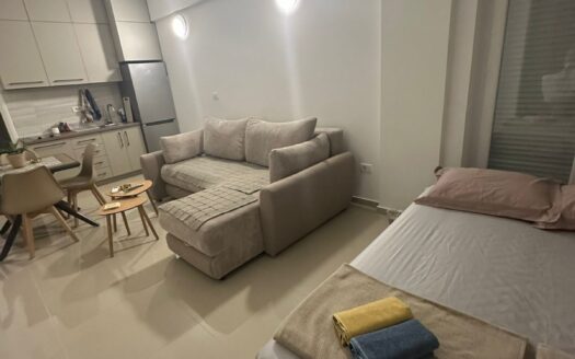 Studio apartment for sale, Bar