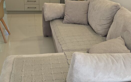 Studio apartment for sale, Bar