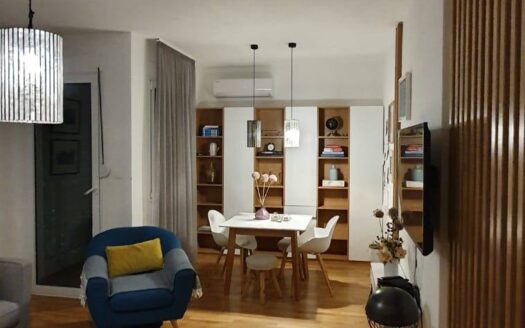 Dvosoban stan za izdavanje, Blok 9, Podgorica