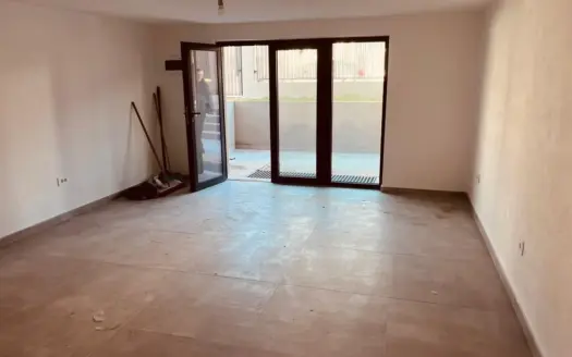 Poslovni prostor za izdavanje, Stari Aerodrom, Podgorica