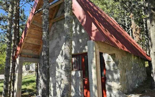 House for sale, Kučka Korita